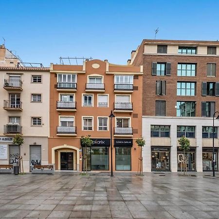 Piso En Atarazanas Apartment Malaga Exterior photo